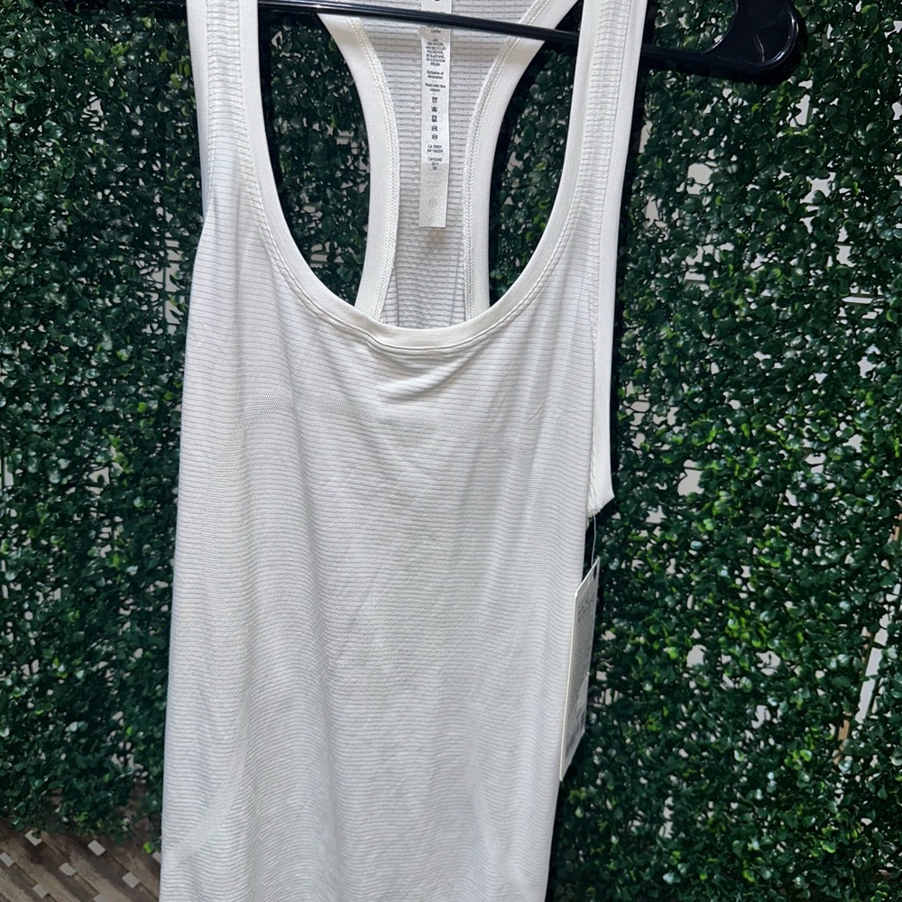 Lululemon Swiftly Tech Racerback Tank 2.0 - White